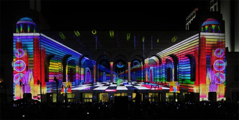 Vídeo mapping e Ospa abrem a programação